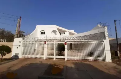 Sobrado com piscina e churrasqueira no alto da boa vista