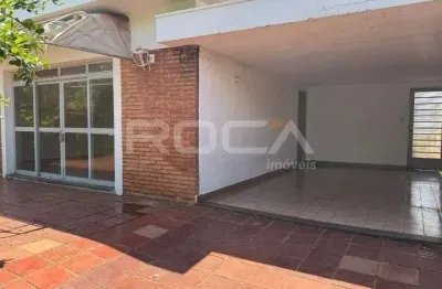 Casa à venda e locação com 8 quartos, sendo 1 suíte, no bairro jardim sumaré, em ribeirão preto.