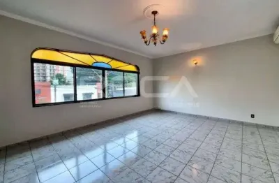 Casa comercial ou residencial com 3 quartos, sendo 1 suíte para alugar no bairro jardim palma travassos, em ribeirão preto.