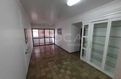 Apartamento para alugar com 3 quartos, sendo 1 suíte no Centro, em Ribeirão Preto.