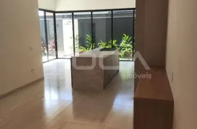 Casa térrea à venda com 3 quartos sendo 3 suítes no Condomínio Quinta da Mata, em Ribeirão Preto.