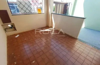 Sobrado com 3 quartos para Alugar no Sumarezinho Ribeirão Preto.
