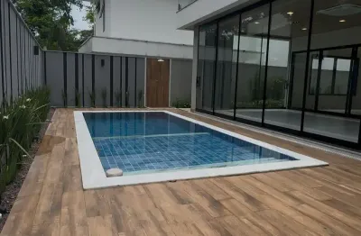 Casa em condomínio fechado com 5 quartos à venda na Rua Thales Loureiro, Ponta Negra, Manaus