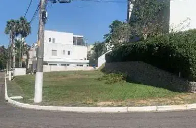 Terreno em condomínio fechado à venda na do pantanal, 201, tamboré, santana de parnaíba por r$ 1.550.000