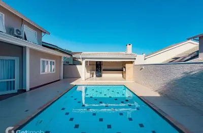 Casa em condomínio fechado com 4 quartos à venda na alameda traíra, 115, alphaville, santana de parnaíba por r$ 3.700.000