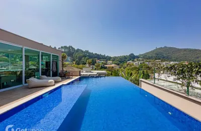 Casa em condomínio fechado com 5 quartos à venda na alameda carinás, 86, alphaville, santana de parnaíba por r$ 12.000.000