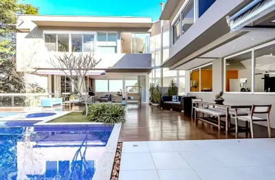 Casa em condomínio fechado com 4 quartos à venda na alameda das quaresmeiras, 50, tamboré, santana de parnaíba por r$ 8.725.000