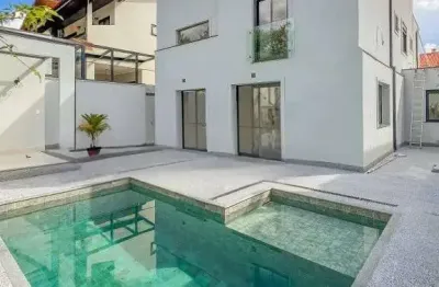 Casa em condomínio fechado com 4 quartos à venda na alameda franca, 228, alphaville, santana de parnaíba por r$ 3.900.000