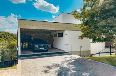 Casa em condomínio fechado com 4 quartos à venda na alameda vale do jacuí, 121, parque sinai, santana de parnaíba por r$ 3.140.000