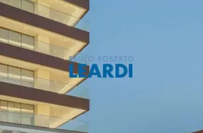 Apartamento à venda na rua curitiba, 381, paraíso, são paulo por r$ 11.900.000