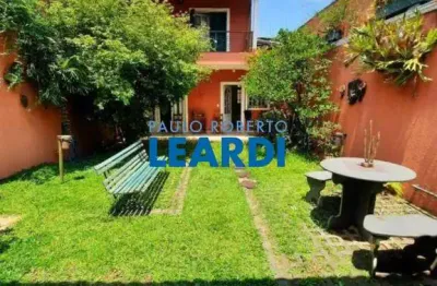 Casa à venda na rua tito, 1494, lapa, são paulo por r$ 1.695.000
