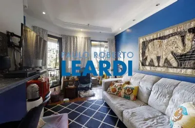 Apartamento à venda na rua leopoldo couto de magalhães júnior, 539, itaim bibi, são paulo por r$ 750.000