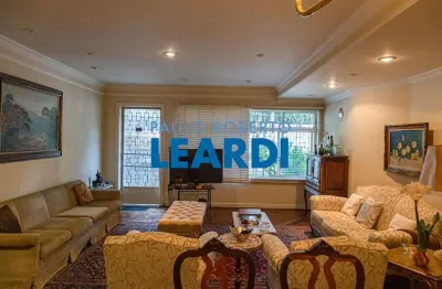 Casa à venda na avenida lacerda franco, 536, aclimação, são paulo por r$ 3.400.000