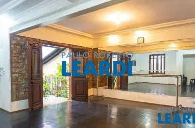 Casa à venda na rua pedro taques, 124, consolação, são paulo por r$ 2.800.000