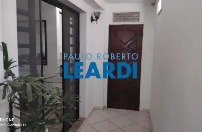 Casa à venda na rua jaime ferreira da silva júnior, 67, pompéia, são paulo por r$ 1.450.000