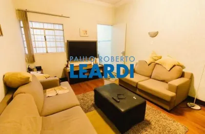 Casa à venda na rua dom joão v, 342, lapa, são paulo por r$ 870.000