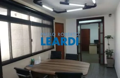 Casa à venda na rua bartolomeu de gusmão, 581, aclimação, são paulo por r$ 2.000.000