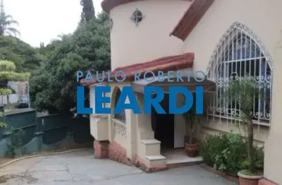 Casa à venda na rua itaquera, 24, pacaembu, são paulo por r$ 6.000.000
