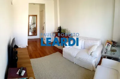 Apartamento à venda na avenida vinte e três de maio, 2952, vila mariana, são paulo por r$ 790.000