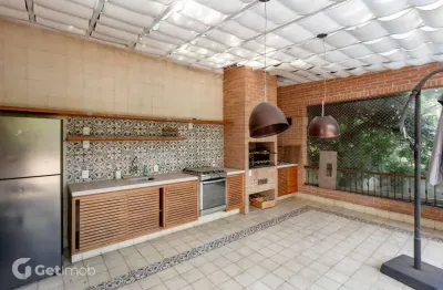 Casa com 4 quartos à venda na Rua Bragança, --, Pacaembu, São Paulo por R$ 4.200.000