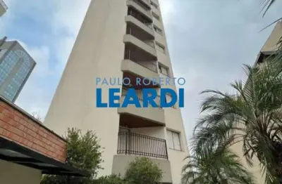 Apartamento à venda na rua arruda alvim, 103, pinheiros, são paulo por r$ 900.000