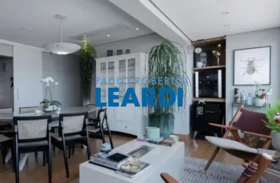 Apartamento à venda na avenida nova independência, 1010, brooklin, são paulo por r$ 2.050.000