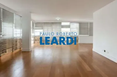 Apartamento à venda na rua emílio de menezes, 56, higienópolis, são paulo por r$ 2.860.000