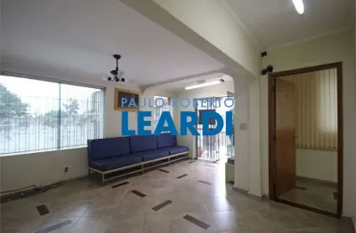 Casa à venda na rua goiás, 91, pacaembu, são paulo por r$ 4.500.000