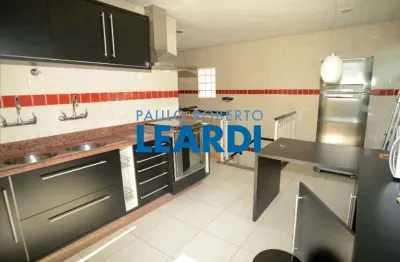 Casa para alugar na rua doutor costa júnior, 280, perdizes, são paulo por r$ 8.000
