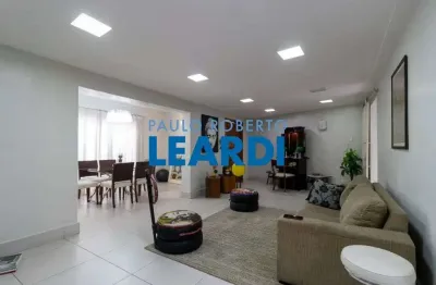 Casa à venda na rua eiras garcia, 302, cambuci, são paulo por r$ 1.500.000