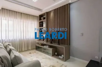 Casa à venda na rua dom duarte leopoldo, 157, cambuci, são paulo por r$ 1.600.000