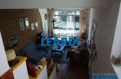 Casa à venda na rua tavares bastos, 793, pompéia, são paulo por r$ 1.600.000