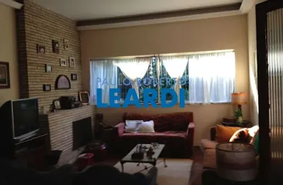 Casa à venda na ministro sinésio rocha, 502, jardim vera cruz, são paulo por r$ 1.700.000