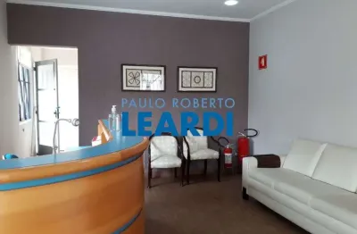 Casa à venda na rua teodureto souto, 905, cambuci, são paulo por r$ 1.070.000