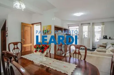Casa para alugar na rua jorge tibiriçá, 907, vila mariana, são paulo por r$ 13.000