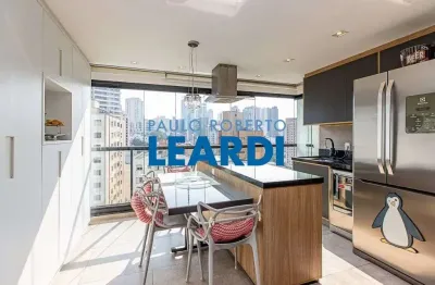 Apartamento à venda na rua topázio, 701, aclimação, são paulo por r$ 1.470.000