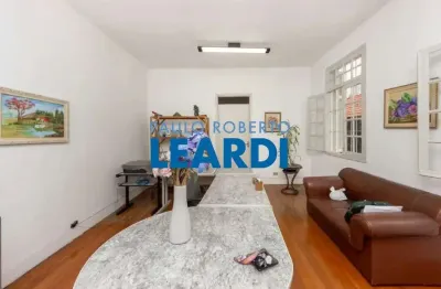 Casa à venda na rua gama cerqueira, 188, cambuci, são paulo por r$ 900.000