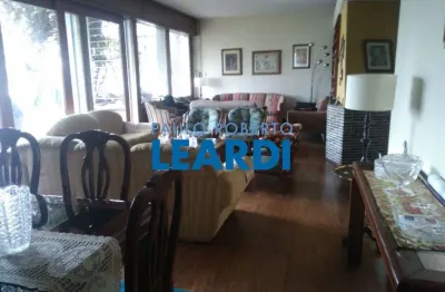 Casa à venda na rua traipu, 819, perdizes, são paulo por r$ 3.500.000