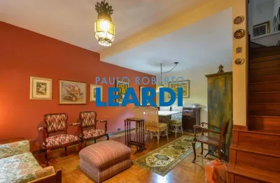 Casa à venda na rua ribeiro de barros, 74, vila romana, são paulo por r$ 1.100.000