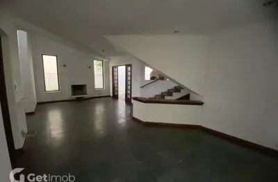 Casa em condomínio fechado com 4 quartos à venda na alameda dos cravos, --, alphaville, santana de parnaíba por r$ 2.660.000