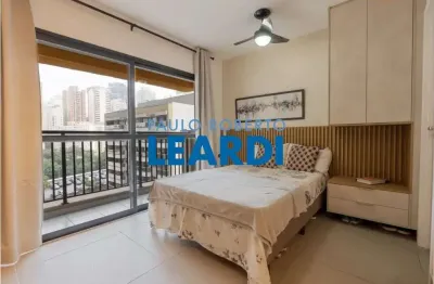 Apartamento à venda na rua doutor penaforte mendes, 69, consolação, são paulo por r$ 440.000