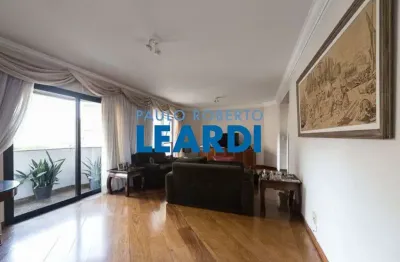 Apartamento à venda na rua castro alves, 491, aclimação, são paulo por r$ 2.000.000