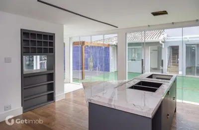 Casa com 3 quartos à venda na rua angatuba, 483, pacaembu, são paulo por r$ 5.500.000