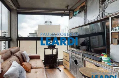 Apartamento à venda na rua batataes, 30, jardim paulista, são paulo por r$ 680.000