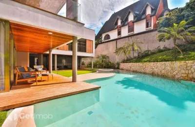 Casa em condomínio fechado com 3 quartos à venda na marília, 22, residencial tamboré, barueri por r$ 20.000.000