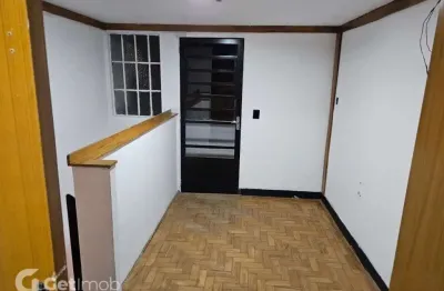 Casa com 3 quartos para alugar na Rua Mourato Coelho, --, Pinheiros, São Paulo por R$ 19.900