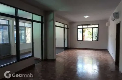 Casa com 4 quartos para alugar na Avenida Pacaembu, --, Pacaembu, São Paulo por R$ 18.000