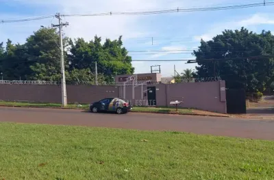 Barracão 3.000 m  de construção com docas e pátio na rodovia 369