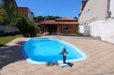 Venda de linda casa térrea com piscina  em jauá – camaçari/ba