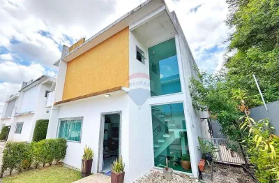 Casa com 4 quartos à venda na Rua Noêmia M. Paranhos, 238, Pitangueiras, Lauro de Freitas